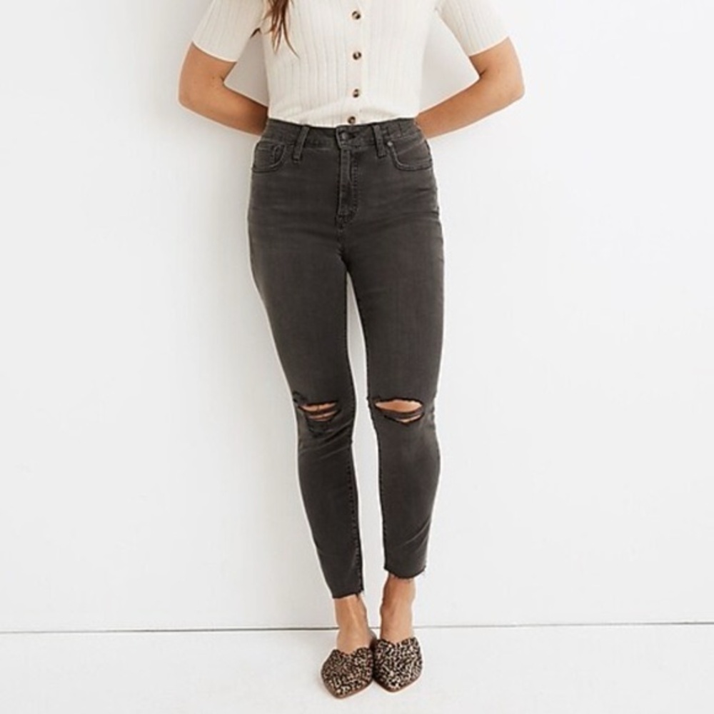 Madewell Washed Grey distressed 9” high rise skinny Ankle Jeans